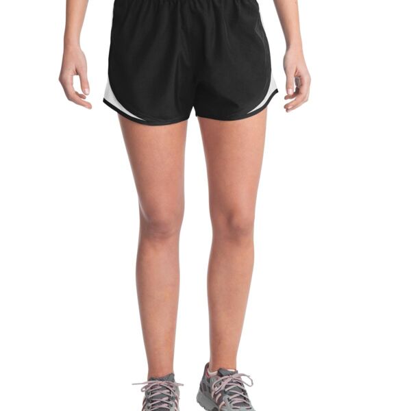 Women's 3.25" Cadence Short Thumbnail